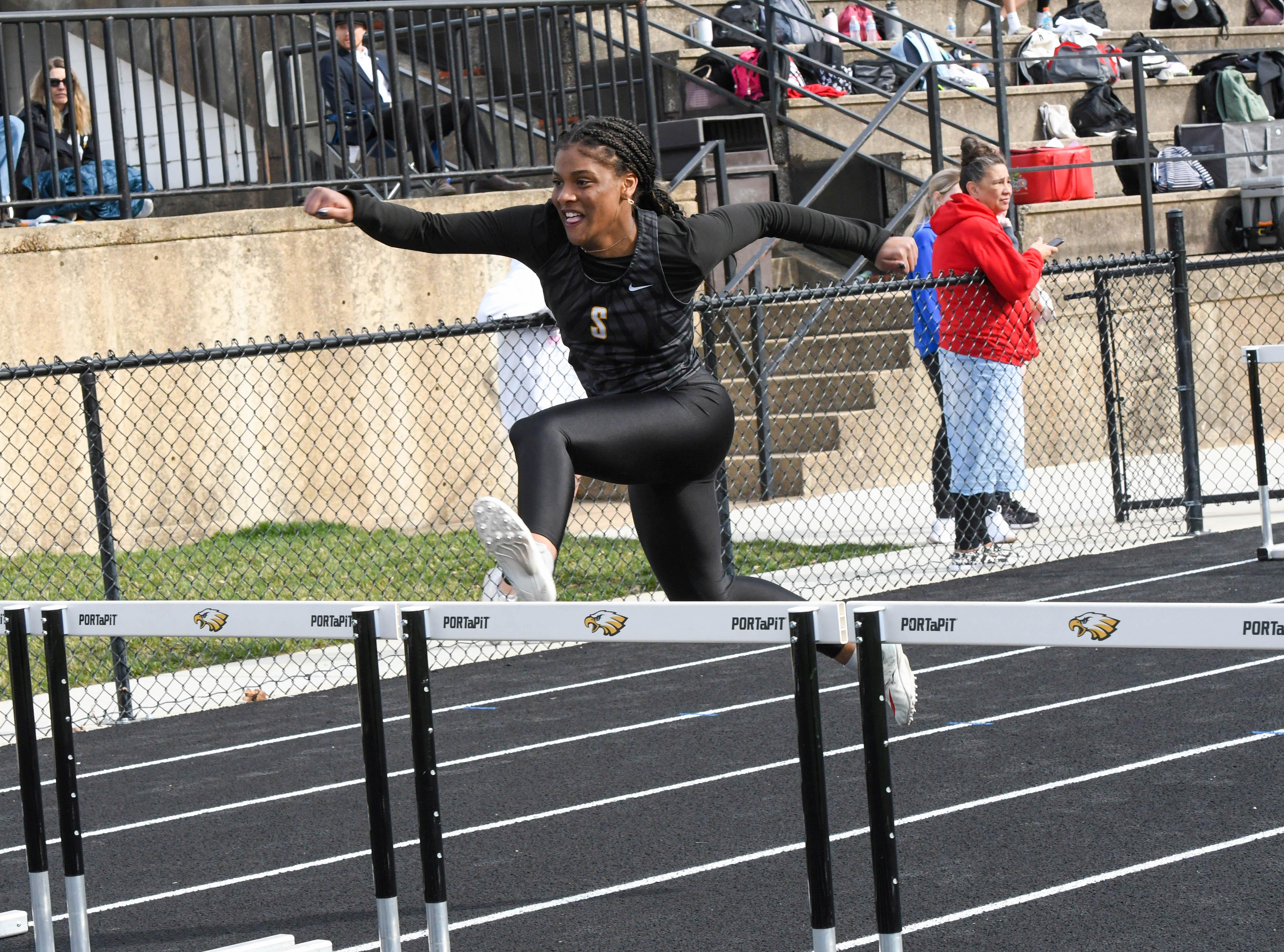 Riley Rulo Track And Field Kicks Off New Year At Home | Sullivan Independent News
