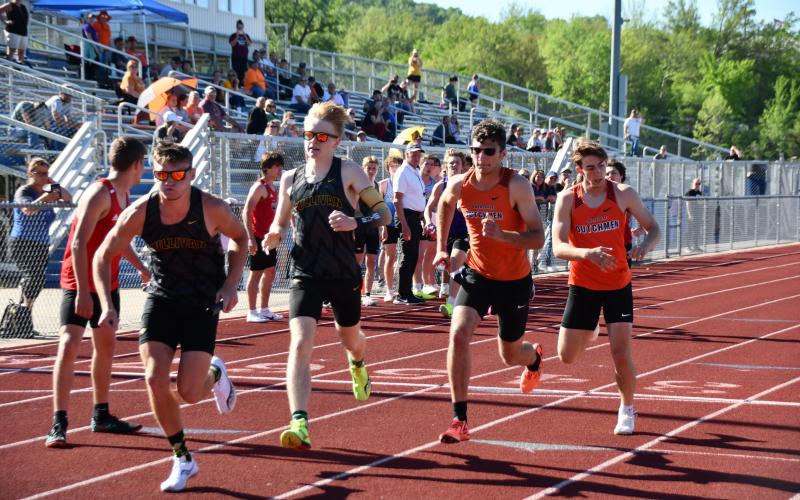 COLTON BRENDEL (left), ABRAM DENNEY (right) in the 4x400-meter relay. Photo by Will Johnson Article Image Alt Text