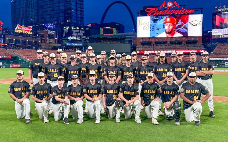 NIGHT AT THE BALLPARK. The Sullivan Eagles got their chance to shine under the big lights at Busch Stadium on Sunday, May 5. Photo by Extra Innings Photography Article Image Alt Text